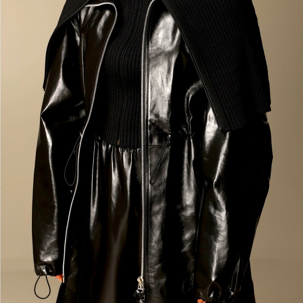 BOTTEGA VENETA
Bottega Veneta leather parka with drawstring and knit collar